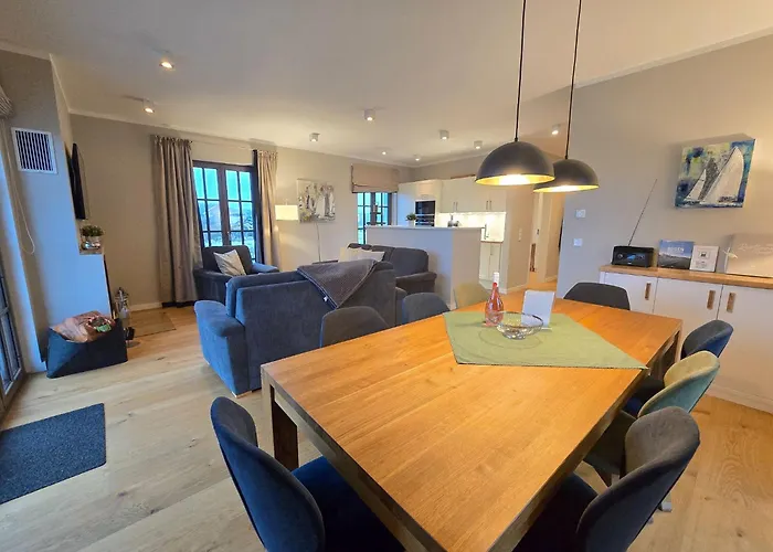 Reetland Am Meer - Luxus Reetdachvilla Mit 3 Schlafzimmern, Sauna Und Kamin H20
