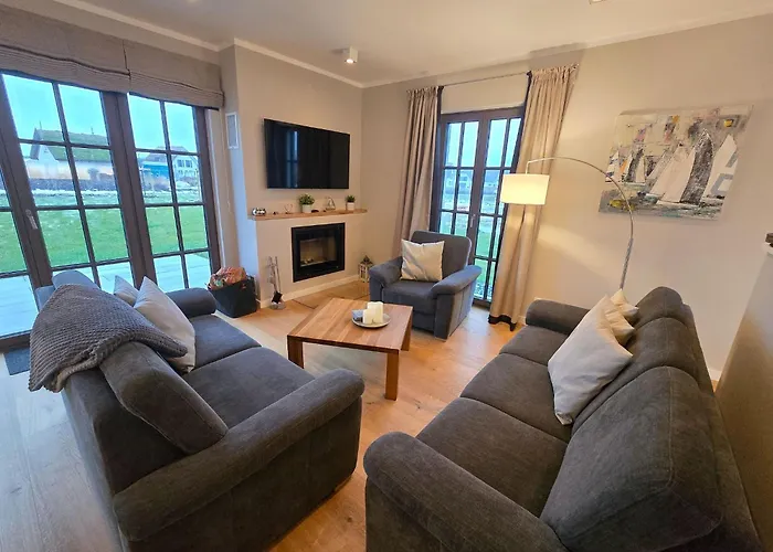Reetland Am Meer - Luxus Reetdachvilla Mit 3 Schlafzimmern, Sauna Und Kamin H20